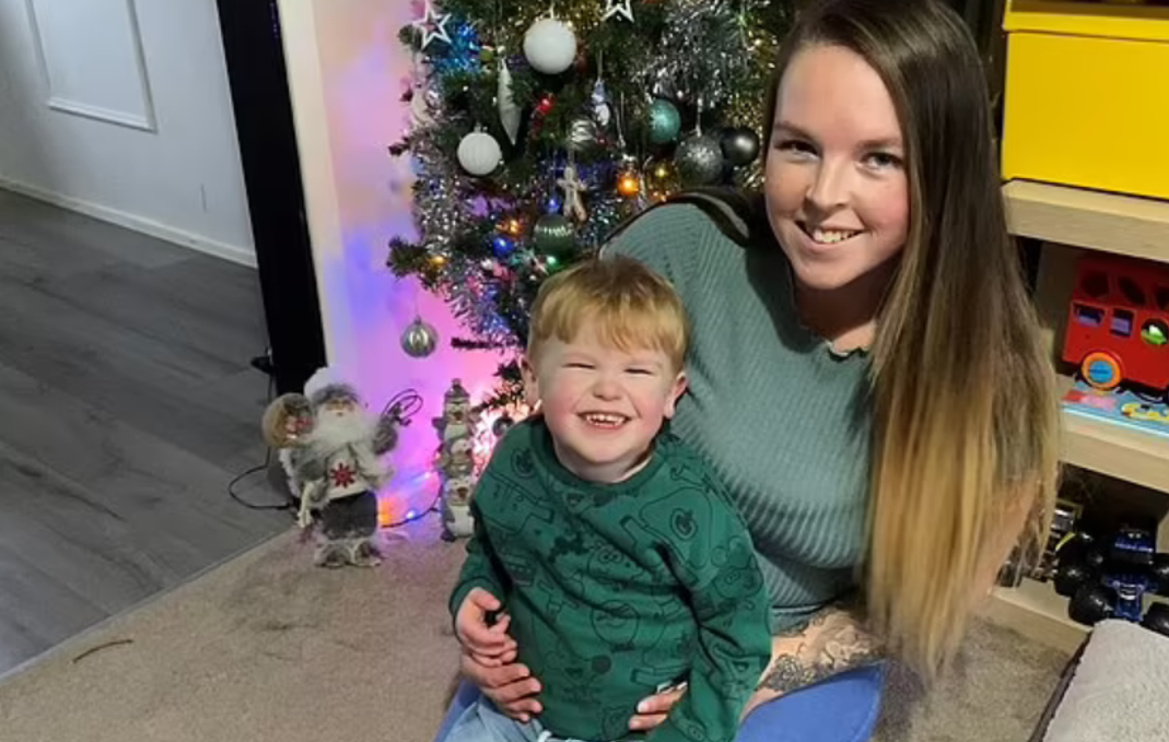 جراحی قلب توانسته تا زندگی یک پسر بچه را به لطف اولین جراحی با استفاده از سلول های بنیادی جفت نجات دهد